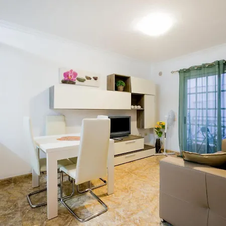 Apartamento Giorgia Y Jane Con Terraza Y Wifi * Guargacho